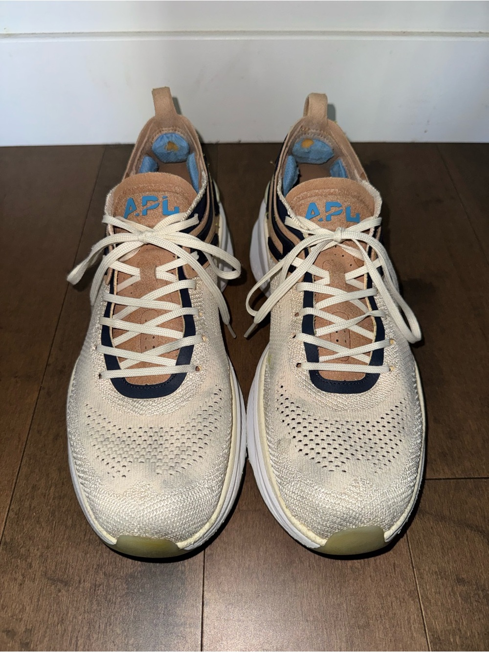 APL Men's Cream and Navy McLaren Hyspeed Size 11